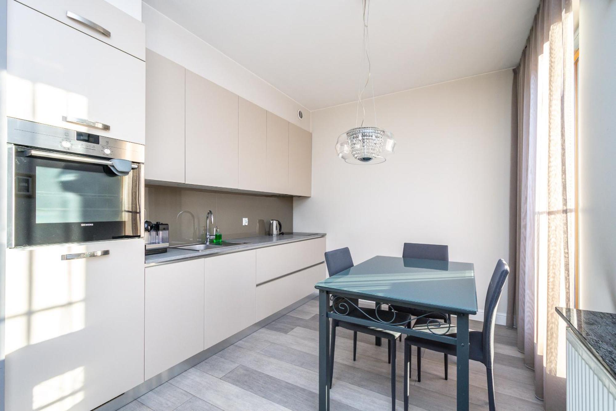Rentplanet - Apartament Lubicz Krakau Exterior foto