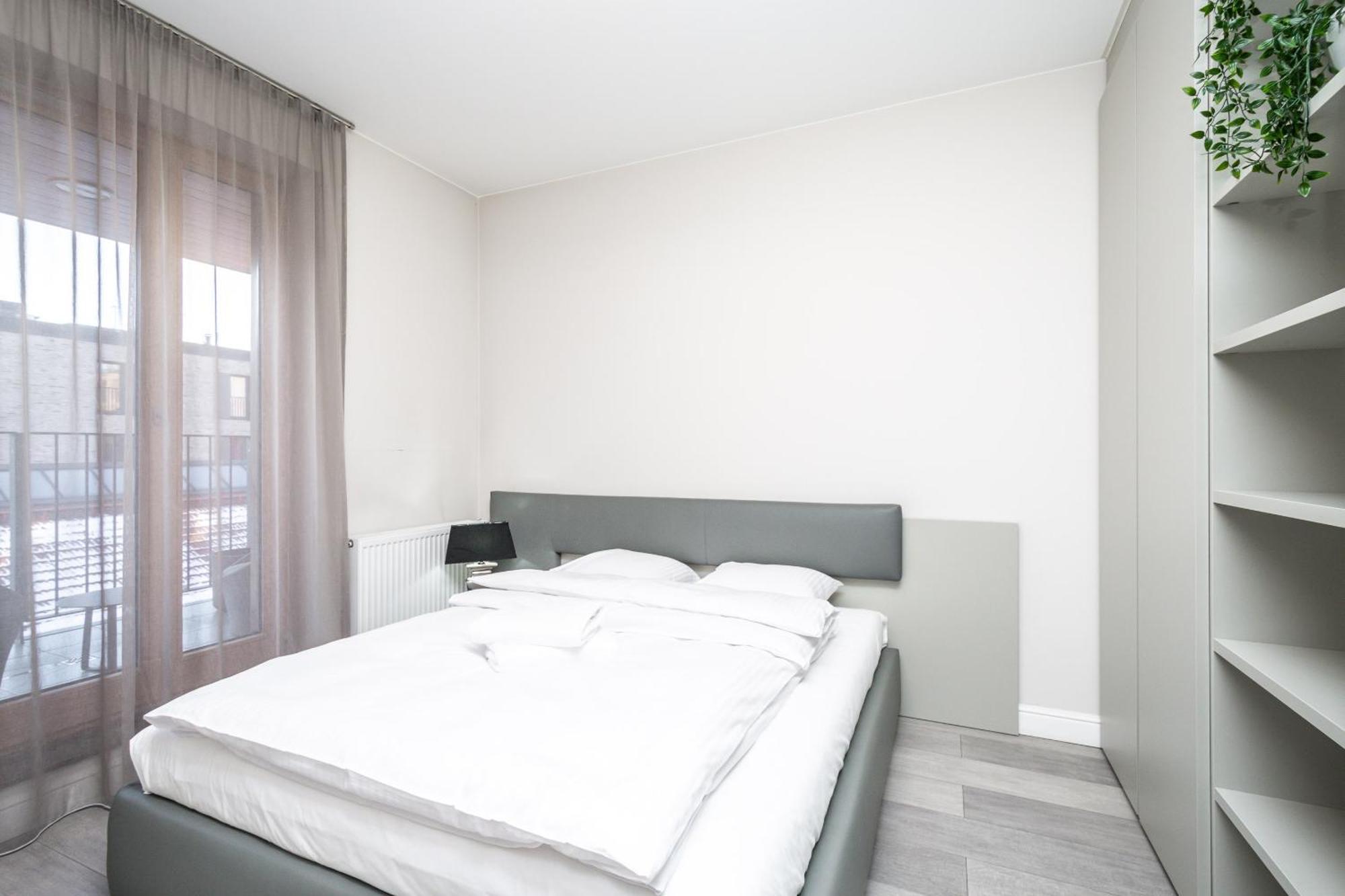 Rentplanet - Apartament Lubicz Krakau Exterior foto